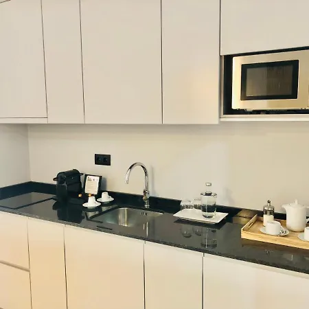 Youropo - Downtown * Porto