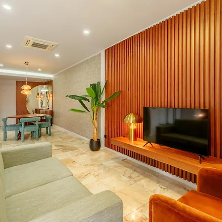 Youropo - Downtown Apartment