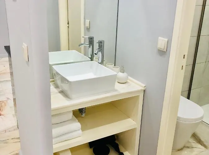 Youropo - Downtown Oporto