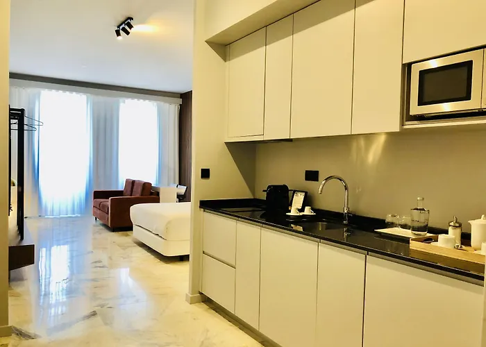 Youropo - Downtown Apartman *