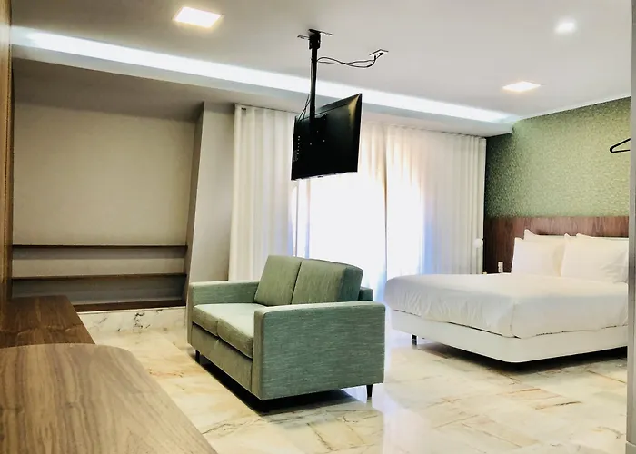 Youropo - Downtown Apartman *