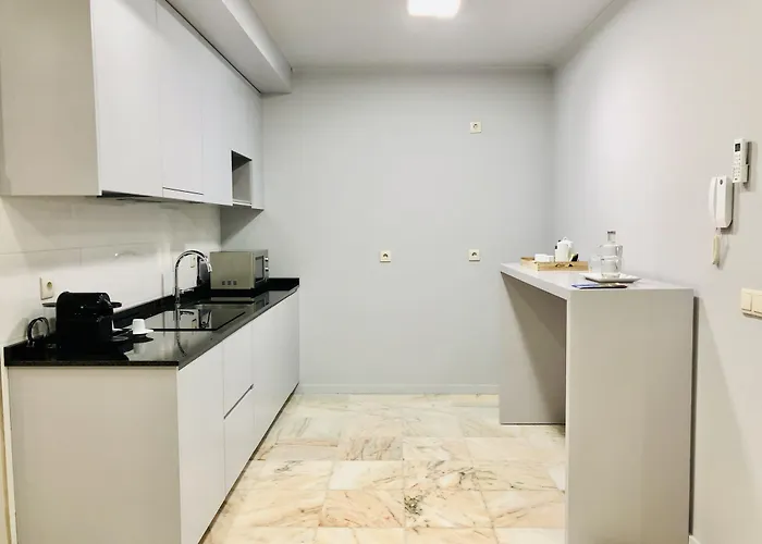 Youropo - Downtown * Oporto