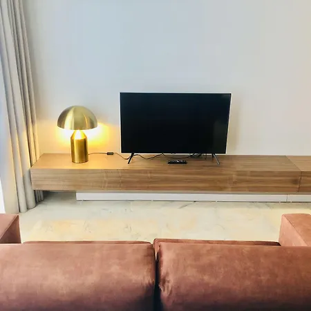 Youropo - Downtown Apartament