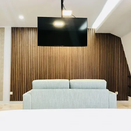 Youropo - Downtown * Порту