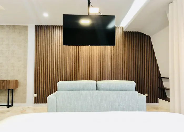 Youropo - Downtown * Porto